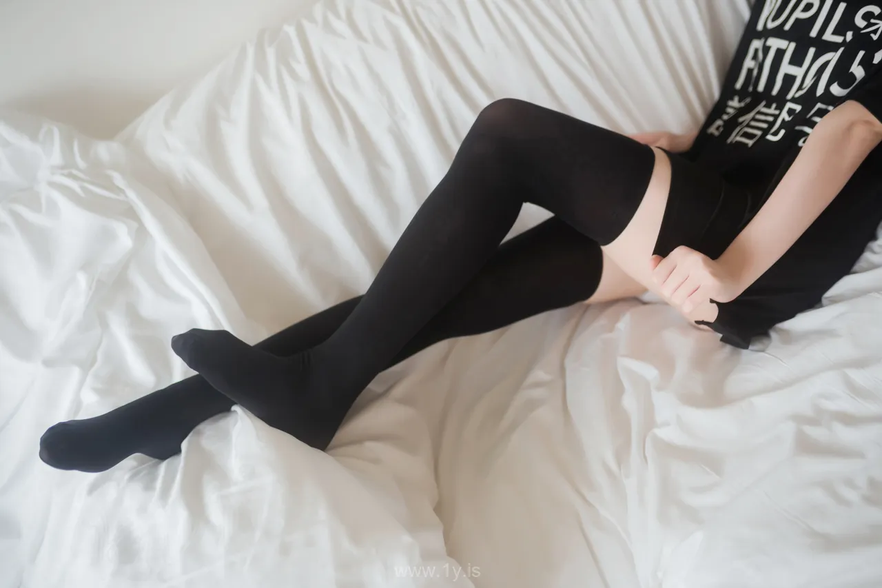 绮太郎 半袖双马尾